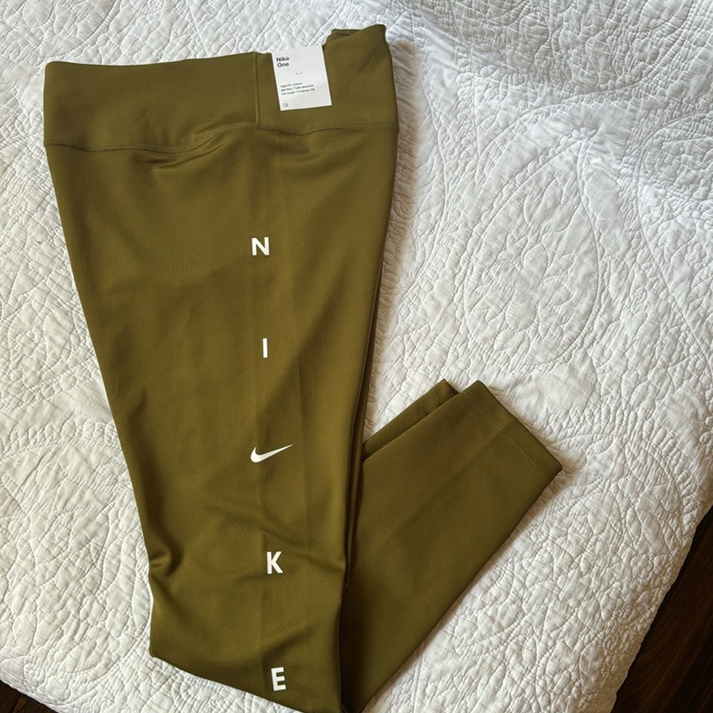 Nike One 7/8 Logo Leggings
